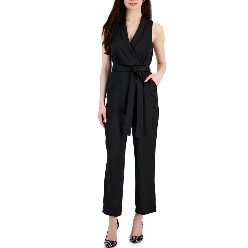 Taylor Women's V-Neck Sleeveless Jumpsuit Size 6